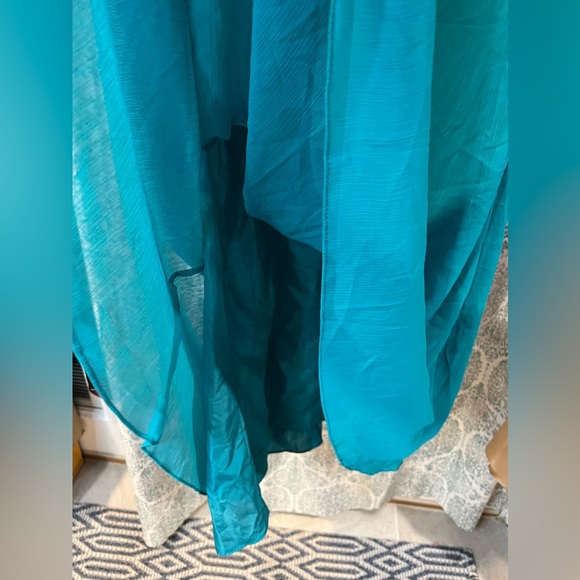 David’s Bridal Blue Side Slit Formal Prom Homecoming Wedding - Picture 7 of 9